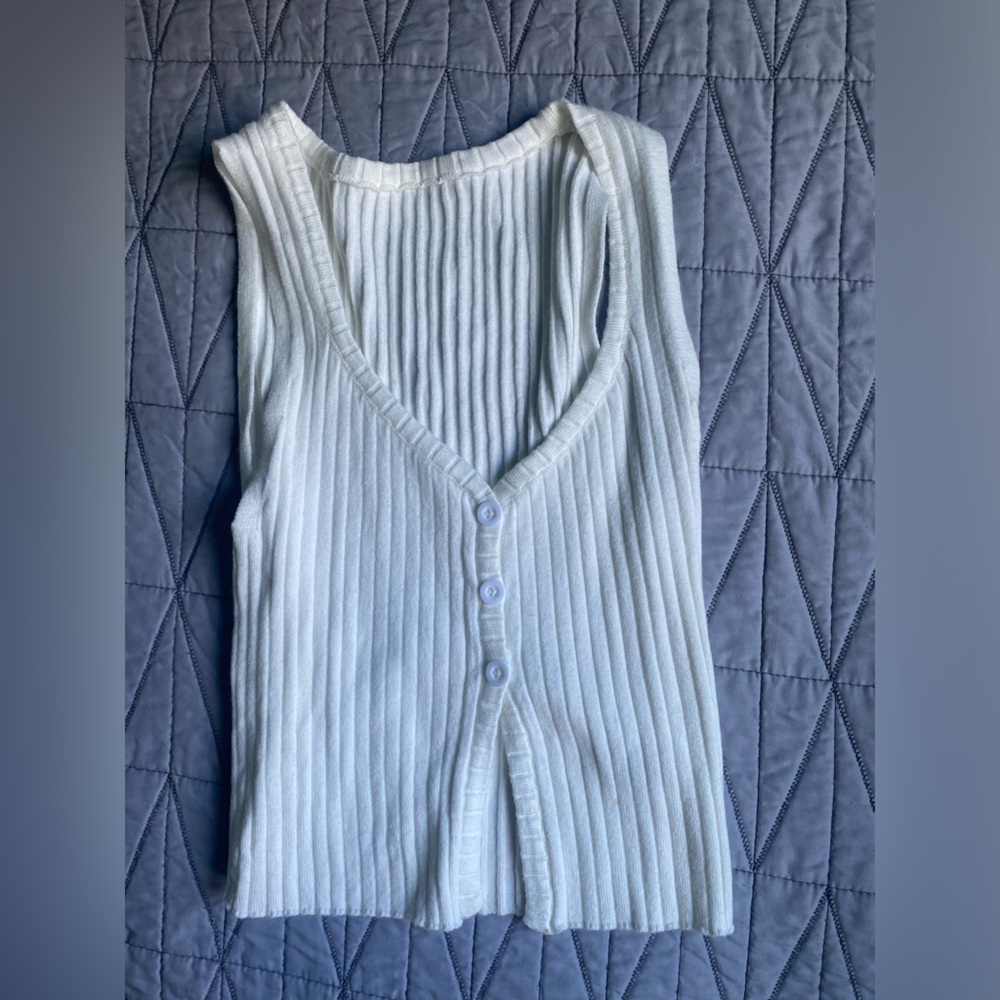 SHEIN cropped white button tank top, size XS